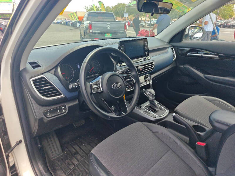 2021 Kia Seltos S