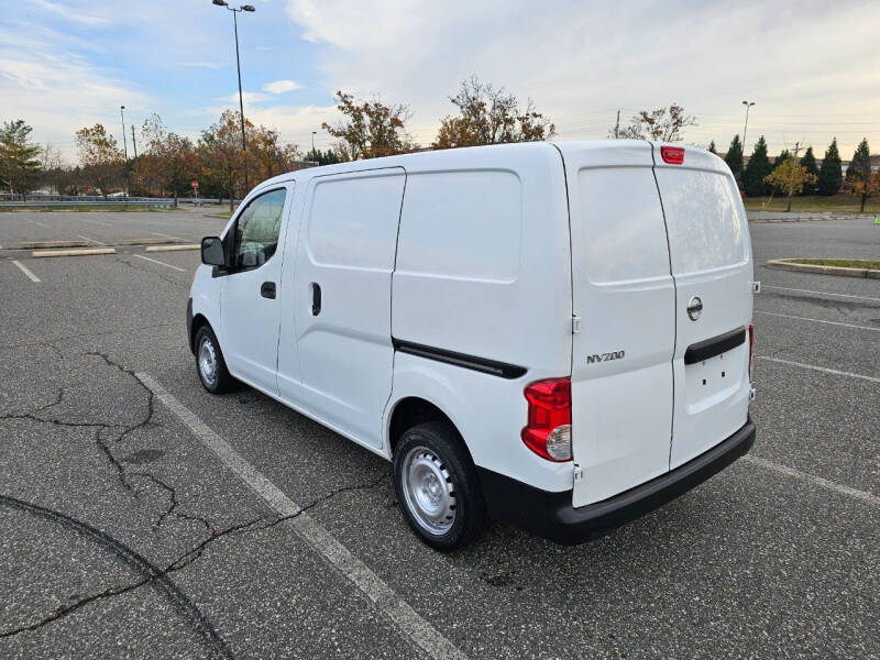 2015 Nissan NV200 S