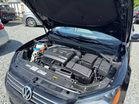 2015 Volkswagen Passat 1.8T Limited Edition