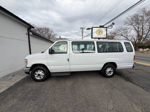 2014 Ford E-Series E-350 SD XLT