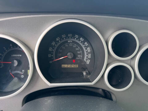 2014 Toyota Sequoia SR5