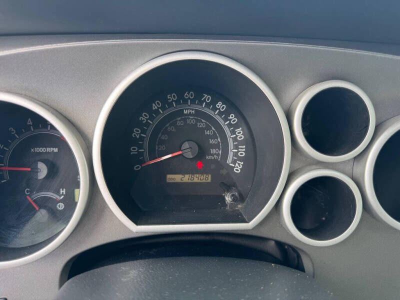 2014 Toyota Sequoia SR5