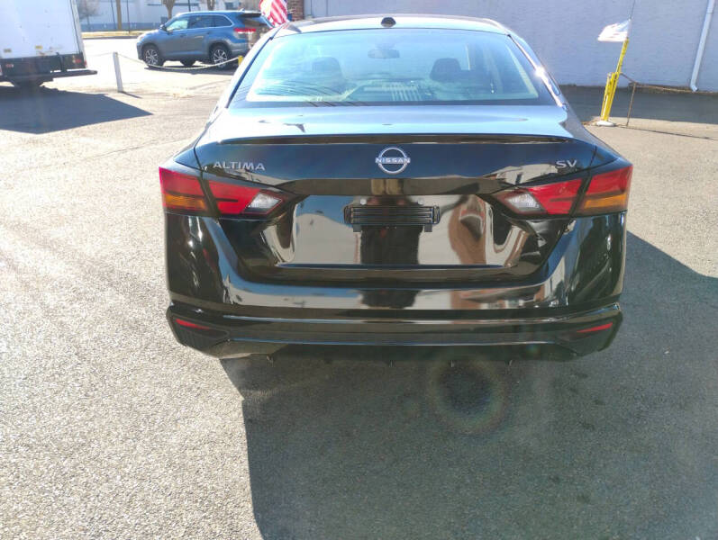 2023 Nissan Altima 2.5 SV