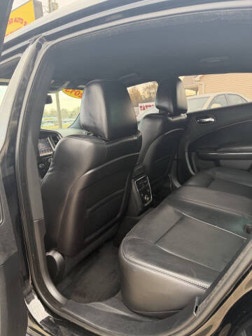 2013 Dodge Charger SXT