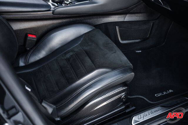 2019 Alfa Romeo Giulia Quadrifoglio