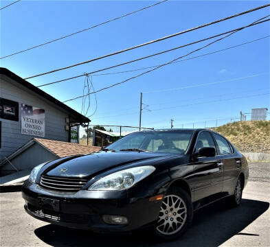 2004 Lexus ES 330 for sale at Unlimited Motors, LLC in Denver CO