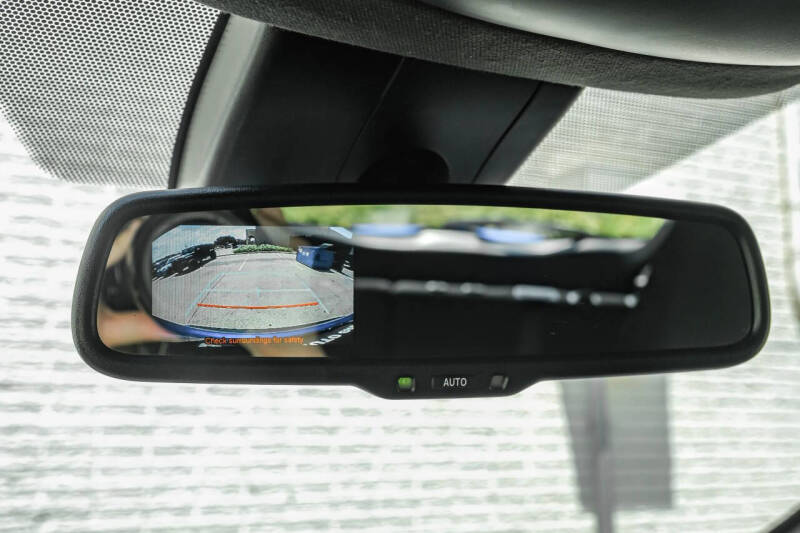 2018 Toyota C-HR XLE Premium