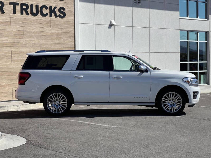 2023 Ford Expedition MAX Platinum