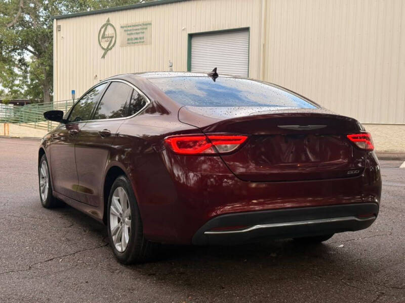 2016 Chrysler 200 Limited