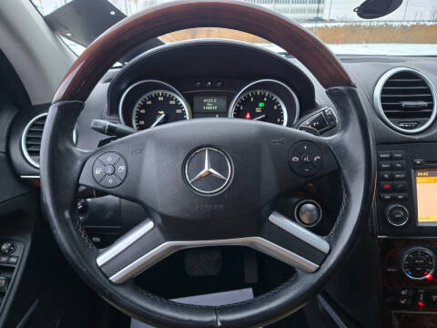 2011 Mercedes-Benz GL-Class GL 550 4MATIC