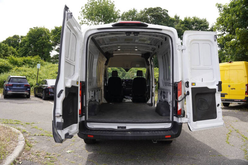 2023 Ford Transit