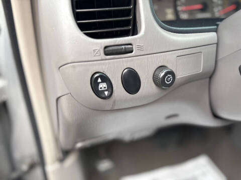 2002 Toyota Sequoia Limited