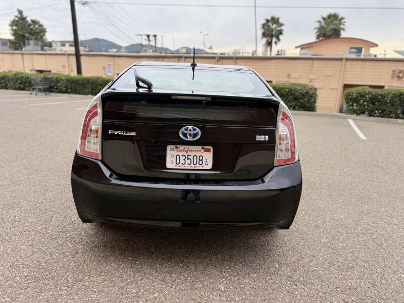 2015 Toyota Prius Two