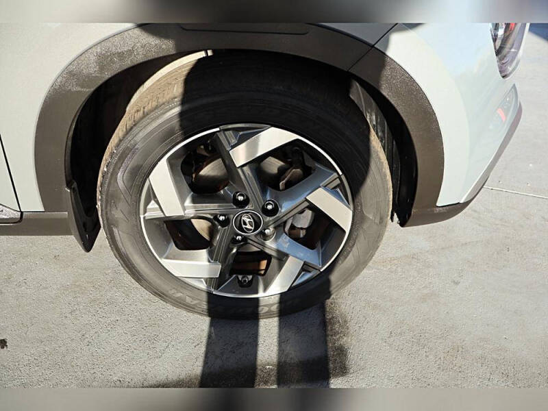 2021 Hyundai Venue SEL