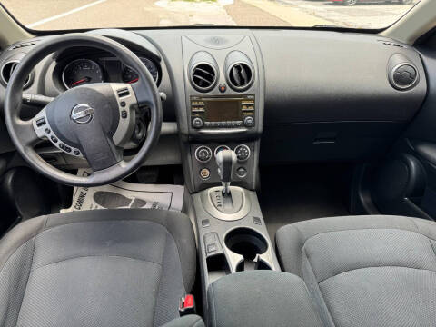 2014 Nissan Rogue Select S