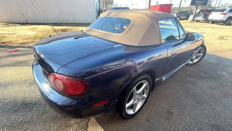 2003 Mazda MX-5 Miata