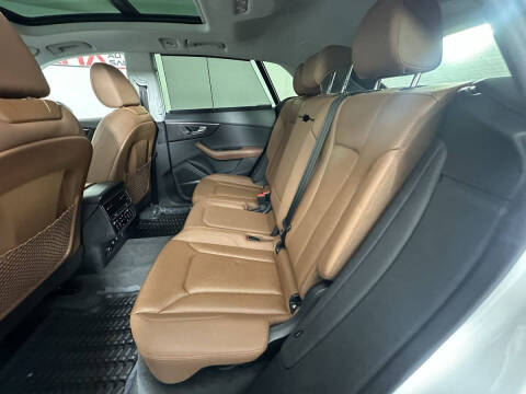 2022 Audi Q8 quattro Prestige 55 TFSI