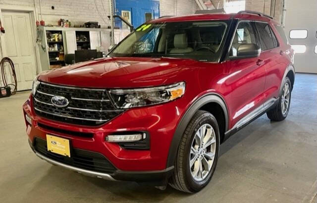 2024 Ford Explorer XLT