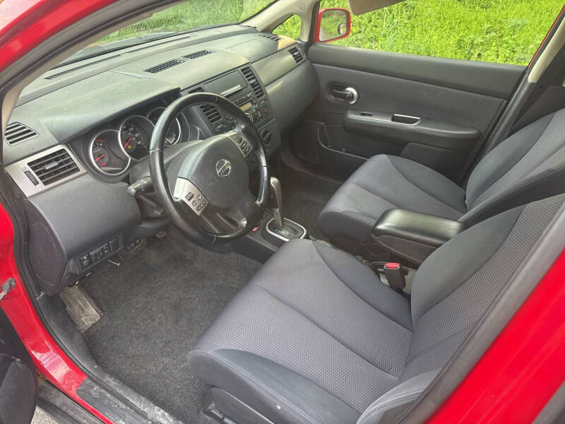 2008 Nissan Versa 1.8 S