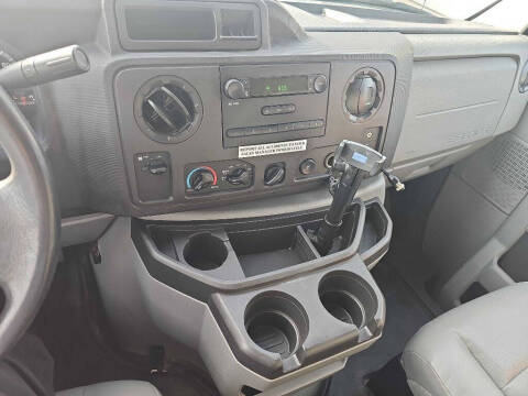 2019 Ford E-Series E-450 SD