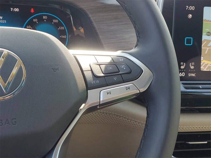 2025 Volkswagen Atlas SEL Premium R-Line 4Motion