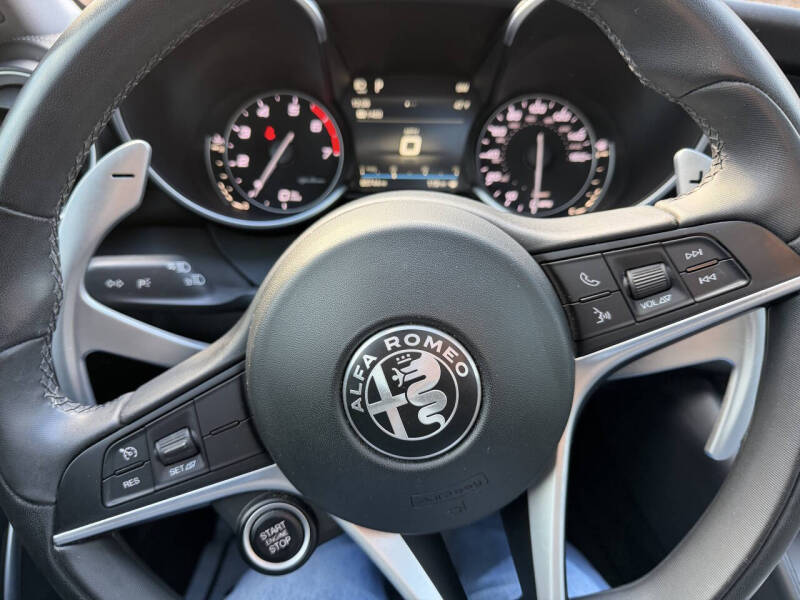 2019 Alfa Romeo Giulia Ti Sport Carbon