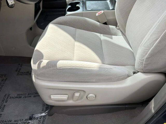 2019 Toyota Sienna LE 8-Passenger