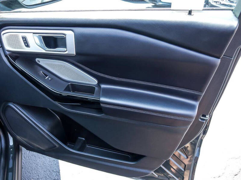 2022 Ford Explorer Platinum