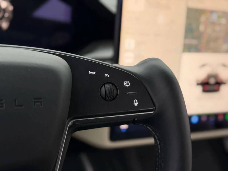 2023 Tesla Model X Plaid