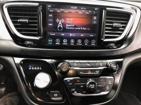 2018 Chrysler Pacifica Touring L Plus