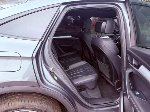 2024 Audi Q5 Sportback quattro S line Premium 45 TFSI