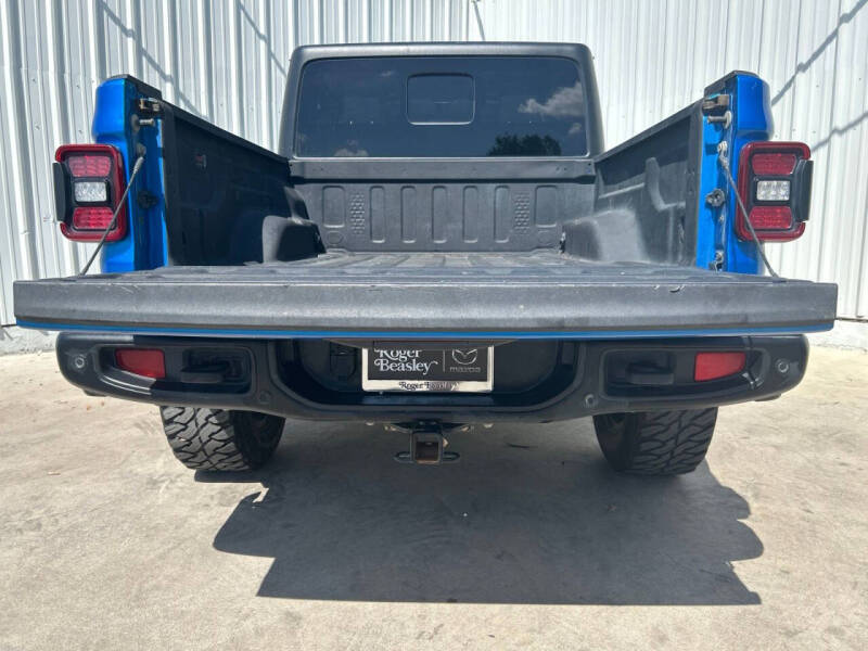 2021 Jeep Gladiator Freedom