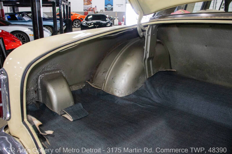 1951 Packard 200 Deluxe