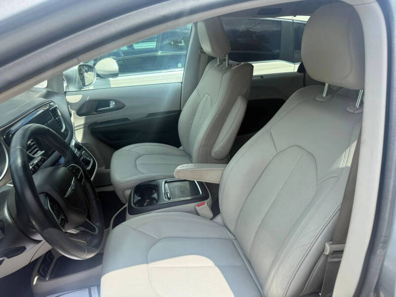 2018 Chrysler Pacifica Touring L Plus