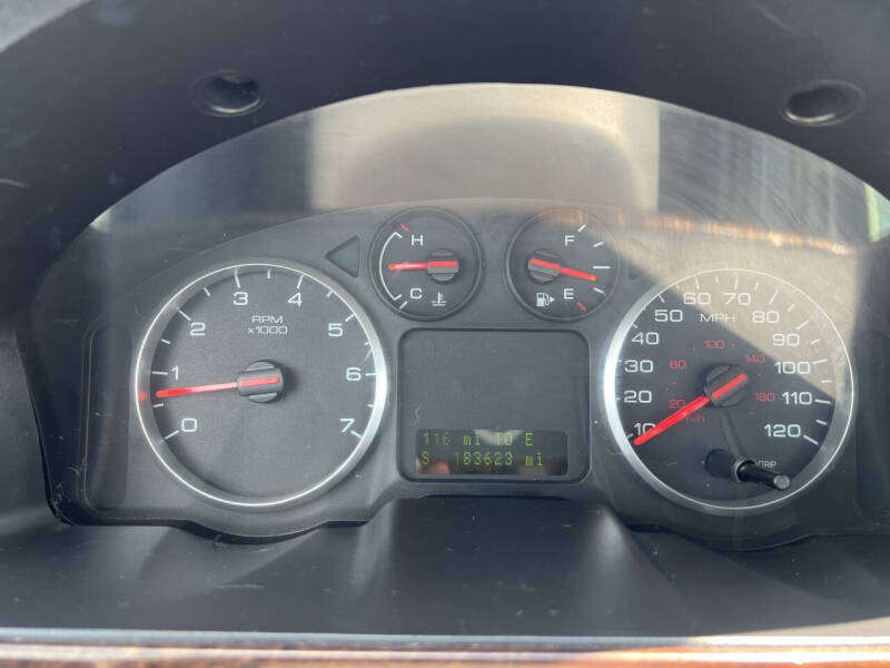 2005 Ford Five Hundred SEL