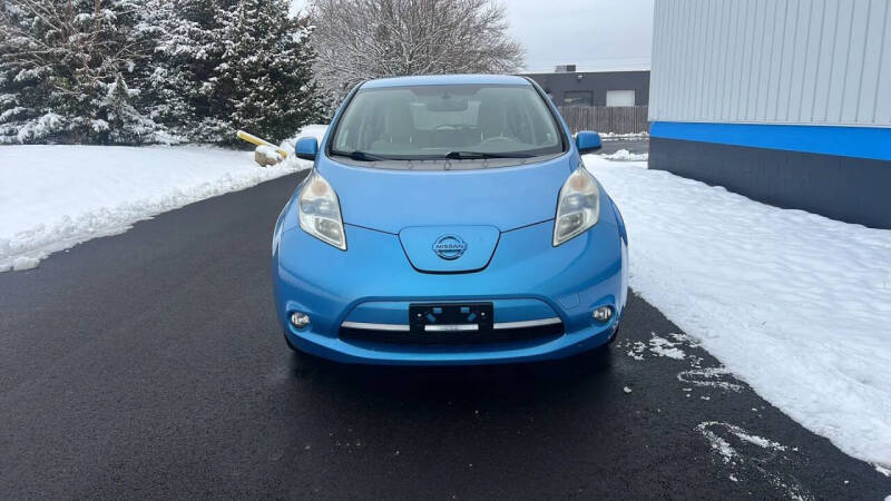 2011 Nissan LEAF