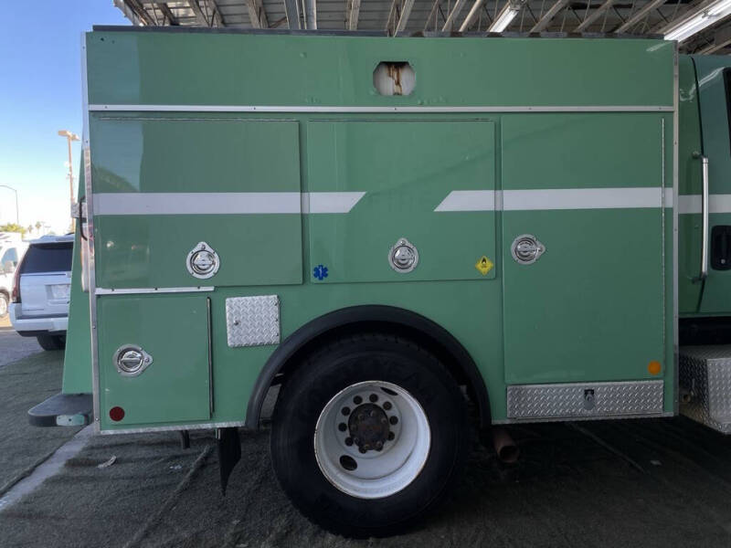 2004 International WorkStar 7400