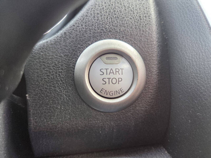 2014 Nissan Versa Note SV