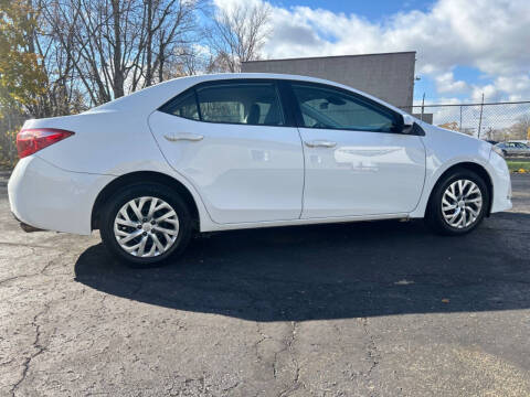 2017 Toyota Corolla LE