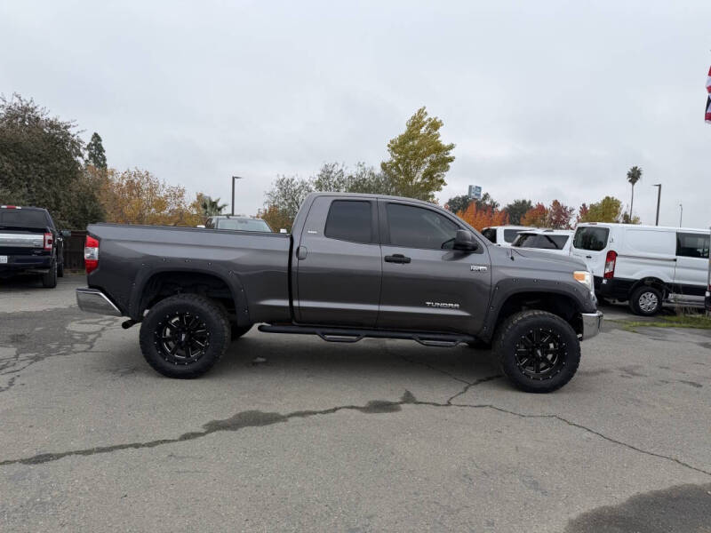 2015 Toyota Tundra