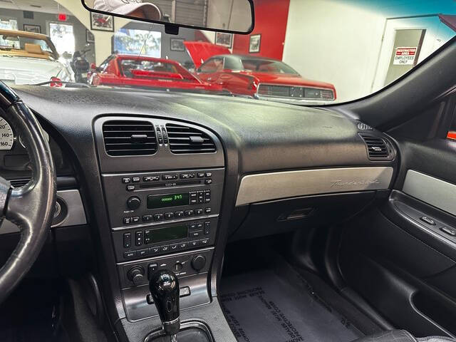 2005 Ford Thunderbird Deluxe