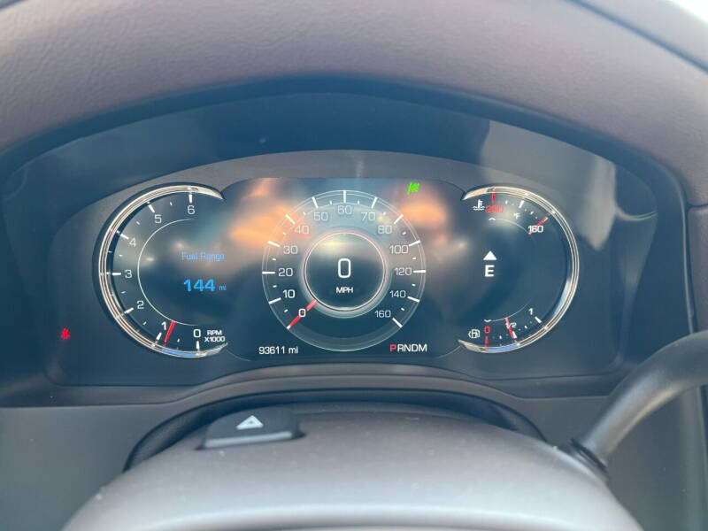 2016 Cadillac Escalade Luxury Collection