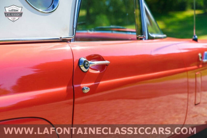 1956 Ford Thunderbird