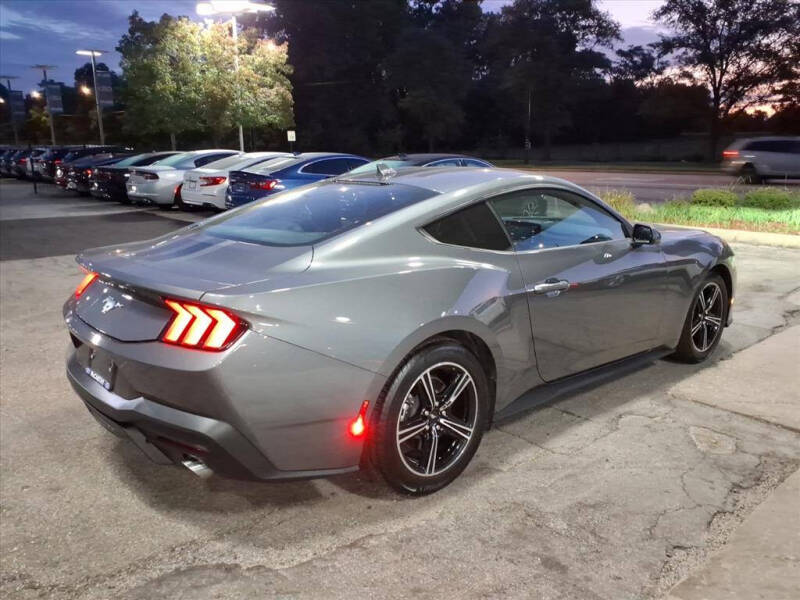 2024 Ford Mustang EcoBoost