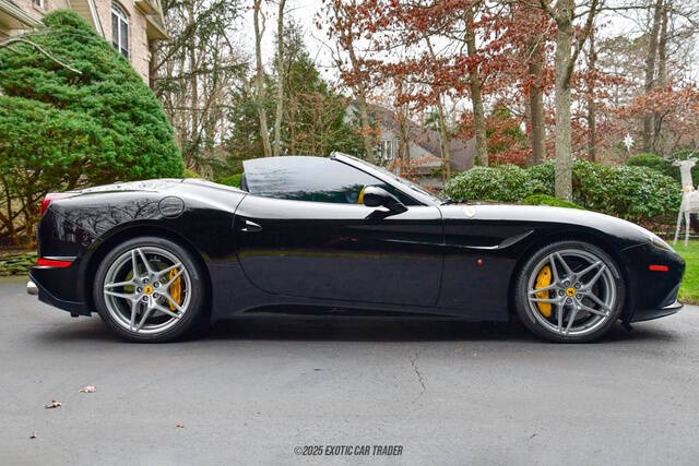 2016 Ferrari California T
