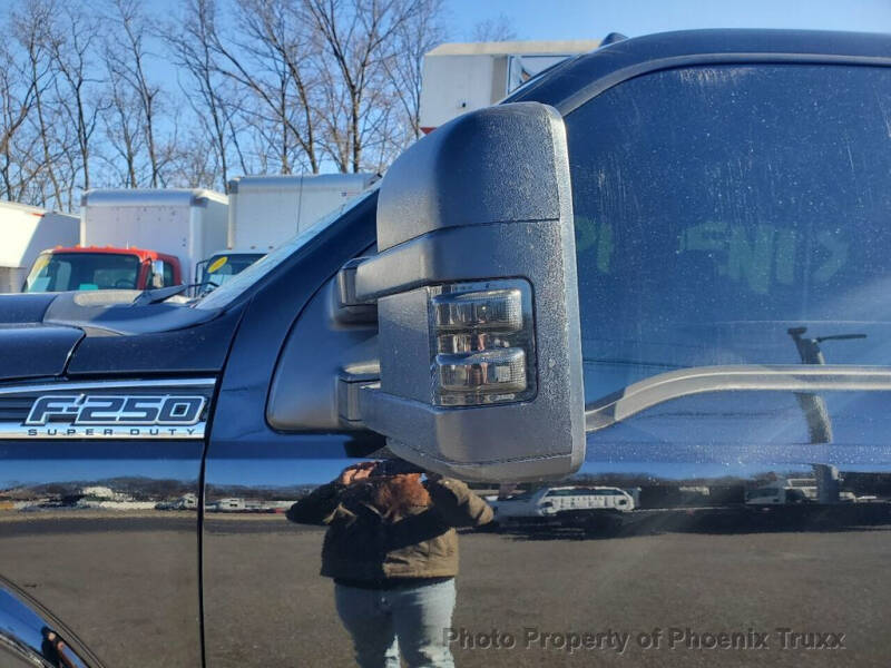 2005 Ford Excursion Eddie Bauer