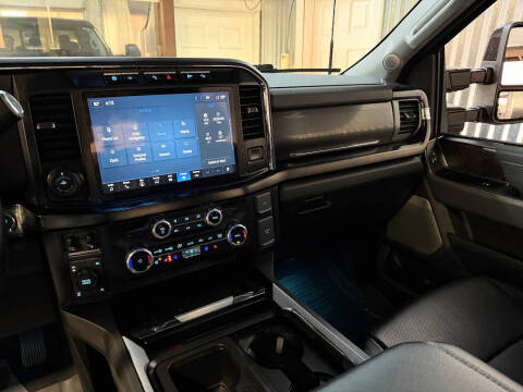 2023 Ford F-350 Super Duty Lariat