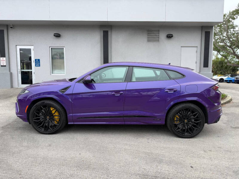 2025 Lamborghini Urus SE