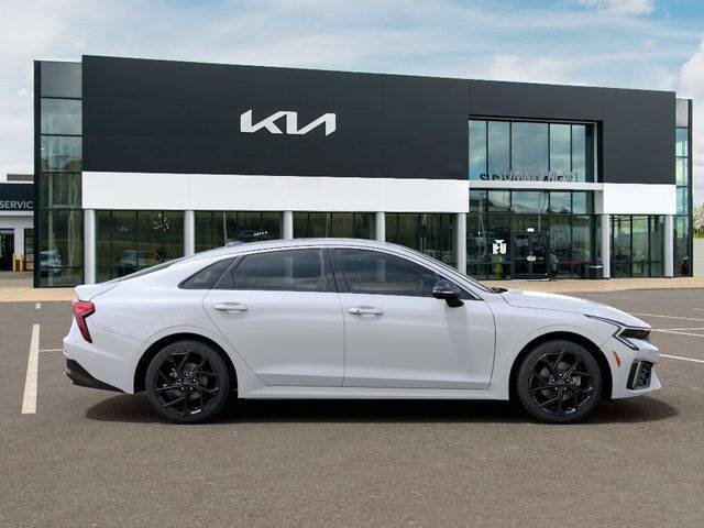 2026 Kia K5