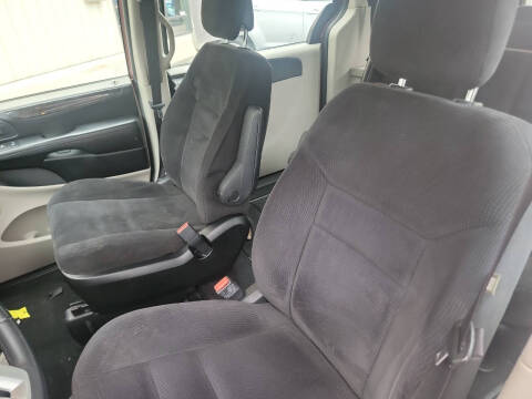 2014 Dodge Grand Caravan American Value Package